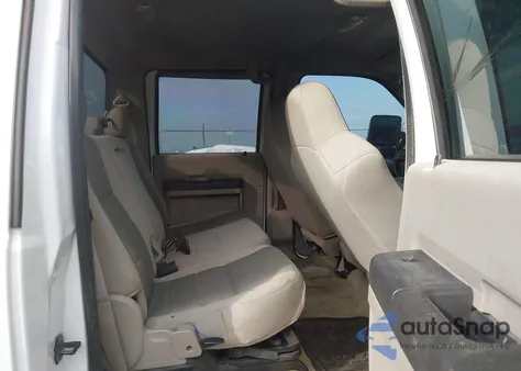 2008 Ford F-250 Fx4/Harley-Davidson/King Ranch/Lariat/Xl/Xlt z USA, uszkodzony, nr VIN 1FTSW21R78ED09320